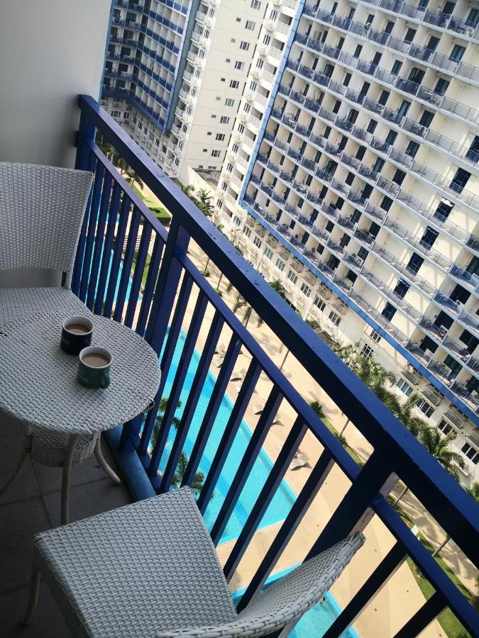 Bliss Staycation At Sea Residences By John Manila Exterior foto